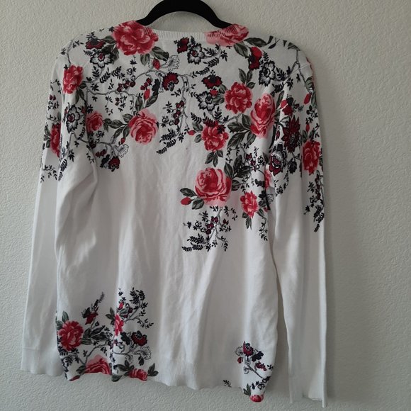 Karen Scott M cotton stretch knit button front cardigan. - Picture 5 of 7